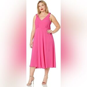 Betsey Johnson Women's Plus-Size Pebble Crepe Dress with Shoulder Ties